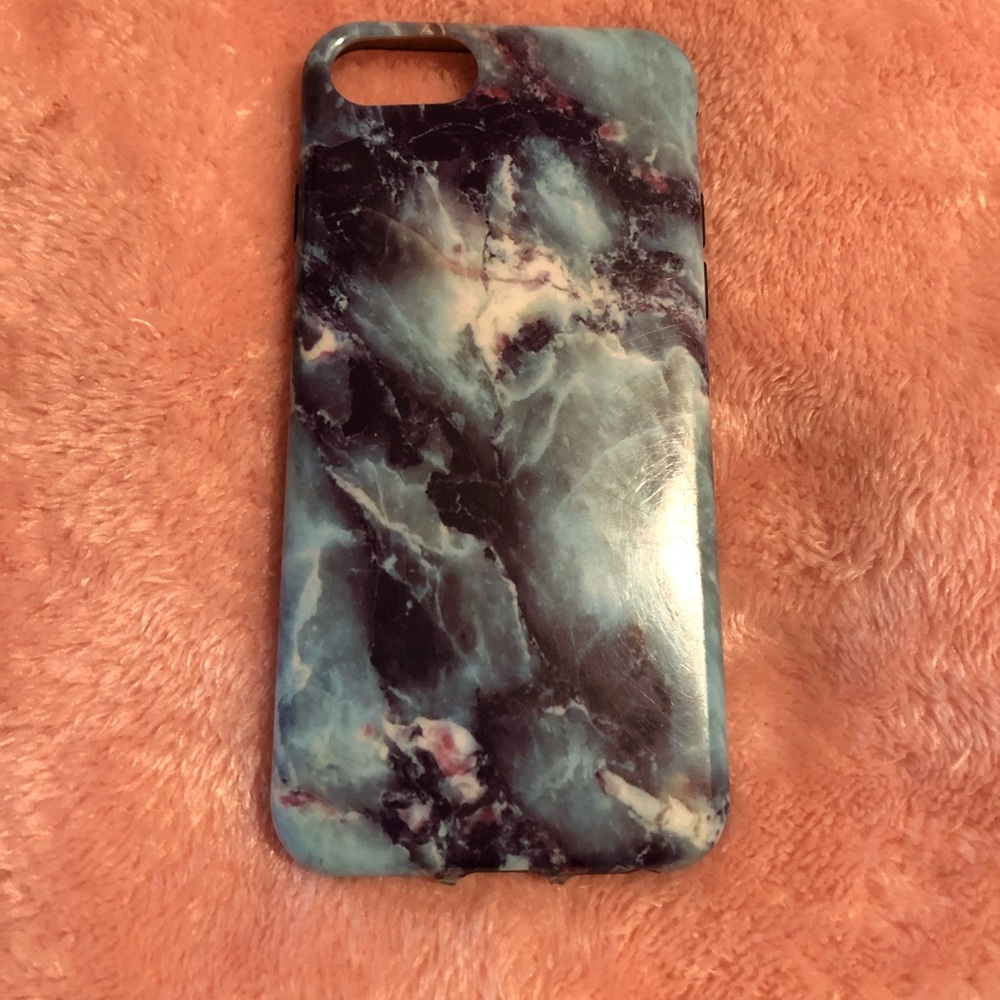 iPhone 6s case.